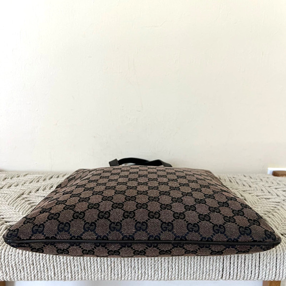 GUCCI GG Supreme Dark Brown Canvas and Leather Tote - Picture 4 of 16
